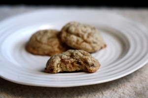 Brown Butter Oatmeal Toffee Cookies ~ ElephantEats.com